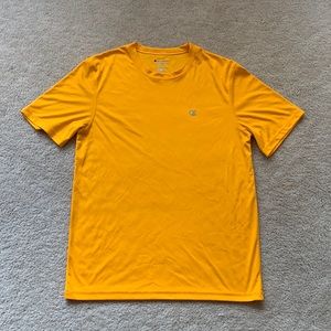 Champions dry fit t-shirt